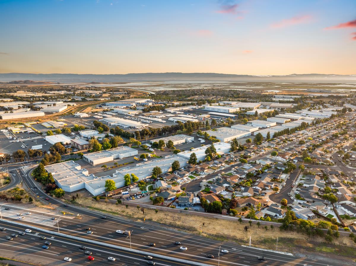 4,700 SF Industrial Space in Hayward, CA Photo